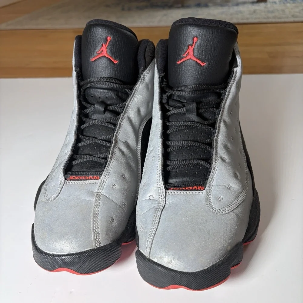 Size 10.5 Nike Air Jordan 13 Retro Reflective Silver Sneakers 696298-023